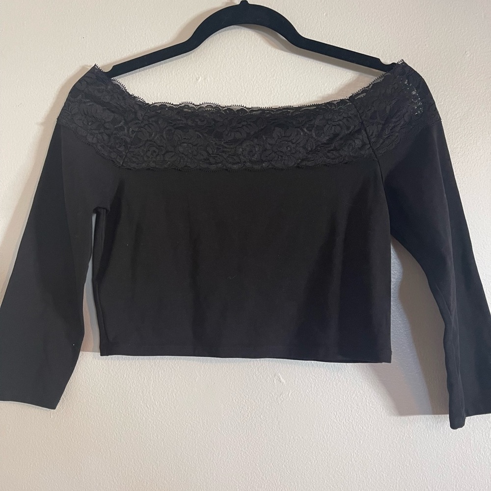 Black off the shoulder lace trim crop top, 3/4 sleeves Size:M